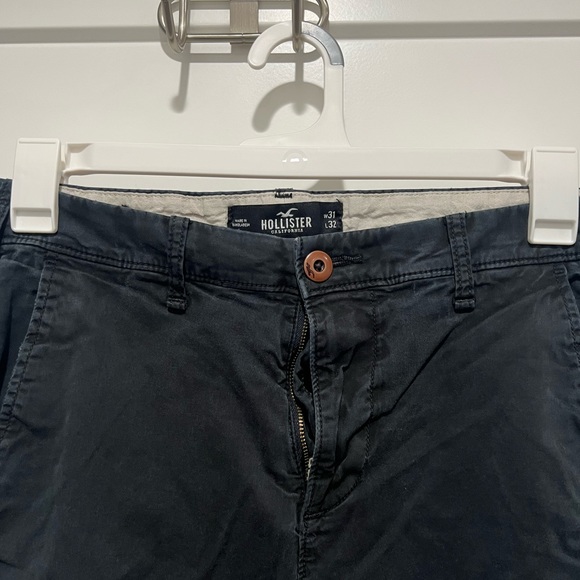 Hollister Skinny Chinos - Picture 4 of 4